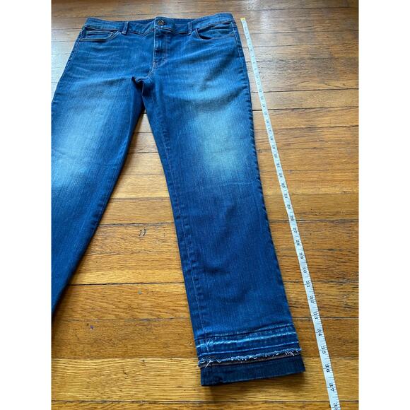 WHITE HOUSE | BLACK MARKET 'The Slim Ankle' Jeans sz 12 - Picture 12 of 13